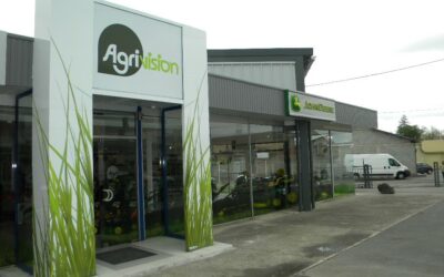 PANNEAU ENSEIGNE (84)